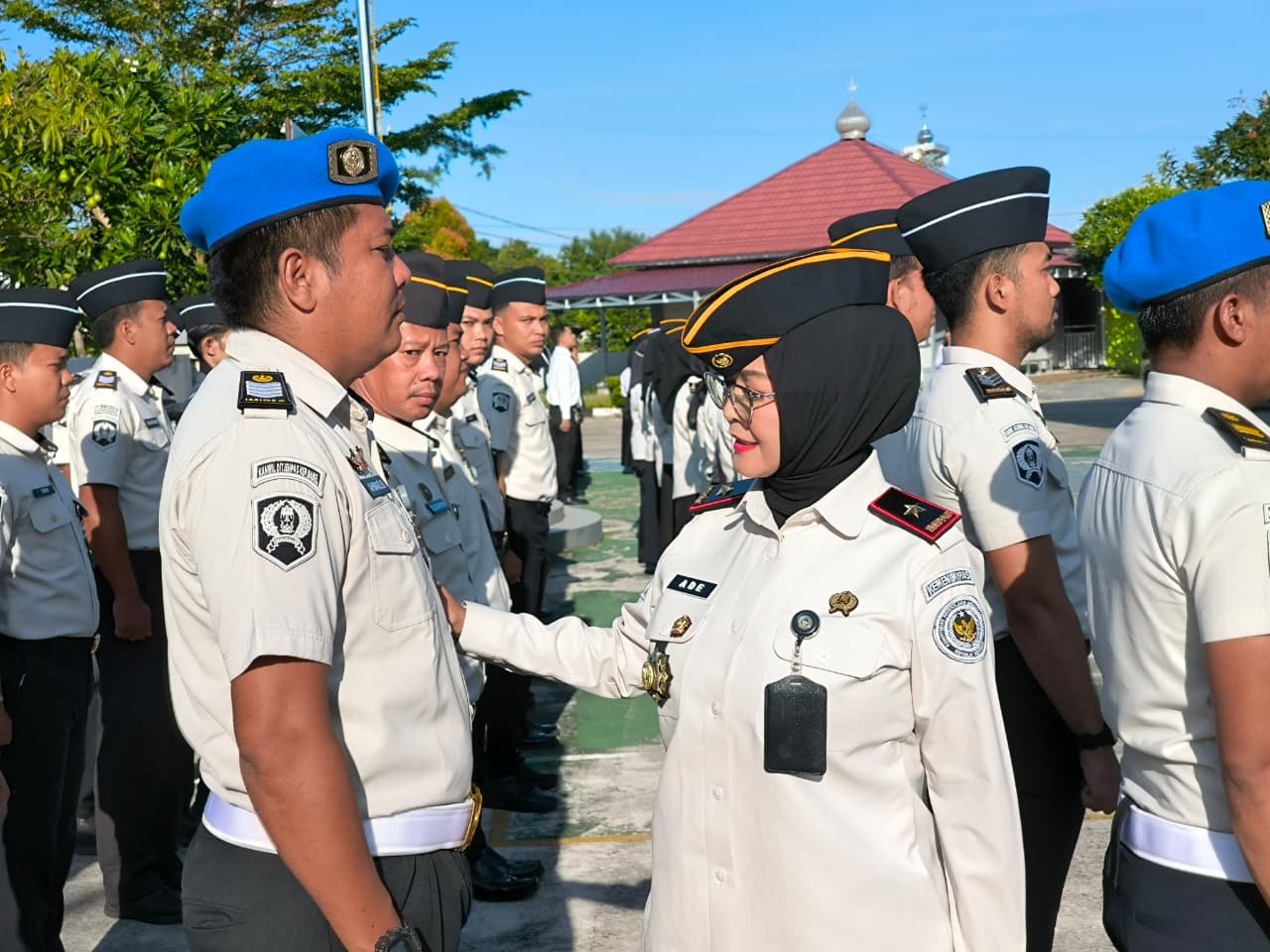 Perdana Pimpin Apel, Kakanwil Ditjenpas Babel Gaungkan Semangat Disiplin dan Kinerja Prima